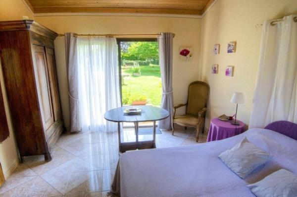 L'Oustal Chambres Et Tables D'Hotes Sonnac  外观 照片