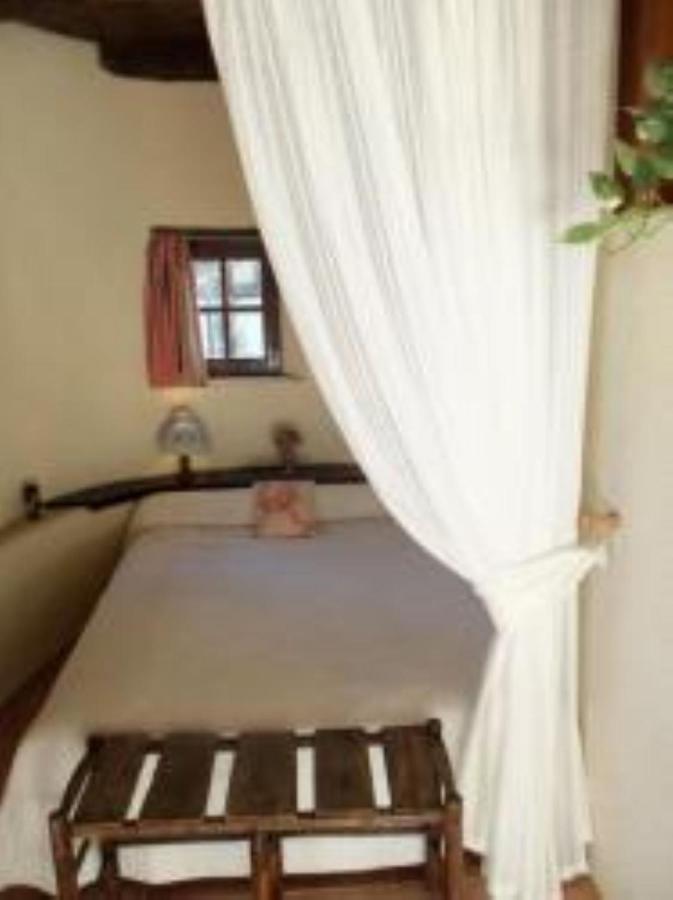 L'Oustal Chambres Et Tables D'Hotes Sonnac  外观 照片
